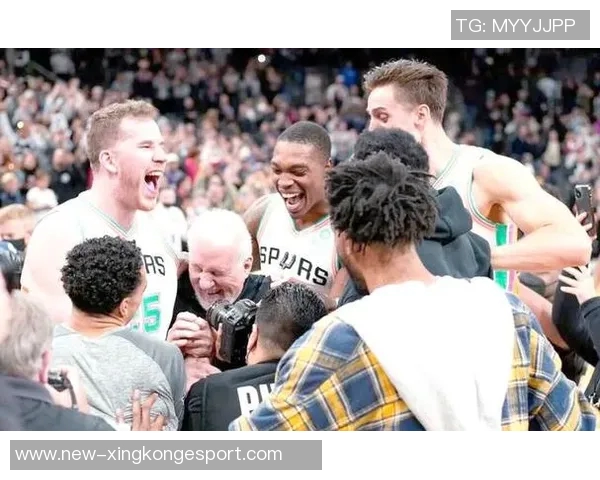 得州德比来袭马刺火箭同场竞技争夺胜利荣耀