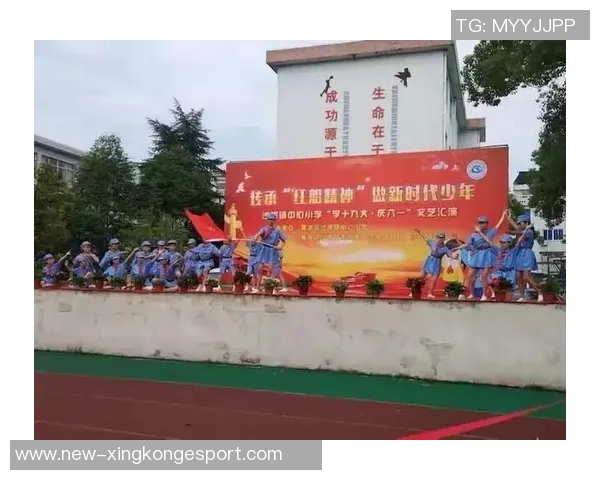 追忆曹新指导的奉献与热爱青年队的未来因您而光辉