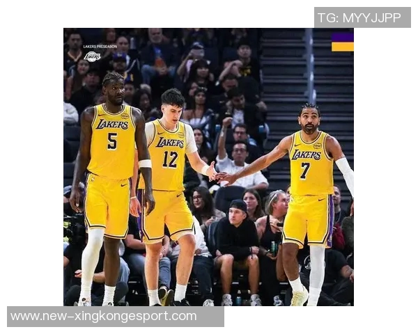 艾顿与湖人蜜月期的真实面貌是否只是短暂的美好幻想