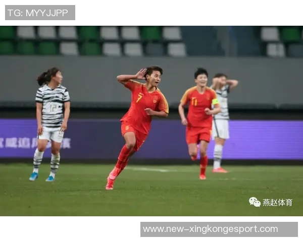 上田绮世梅开二度绝杀费耶诺德登顶荷甲射手王争夺战 上田绮世梅开二度绝杀费耶诺德登顶荷甲射手王争夺战