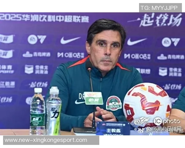 河南队主帅拉莫斯有望荣膺中超赛季最佳教练员称号