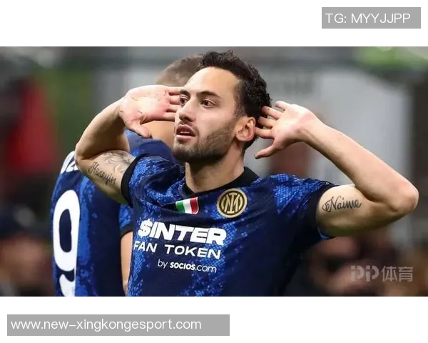 国米官方宣布恰尔汗奥卢左小腿肌肉拉伤将进行伤情评估