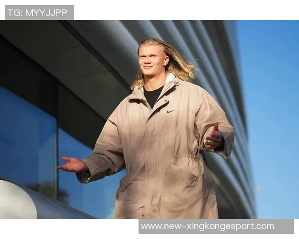 哈兰德库尔图瓦齐聚社媒评论区引发热议左右为男名场面再度回顾